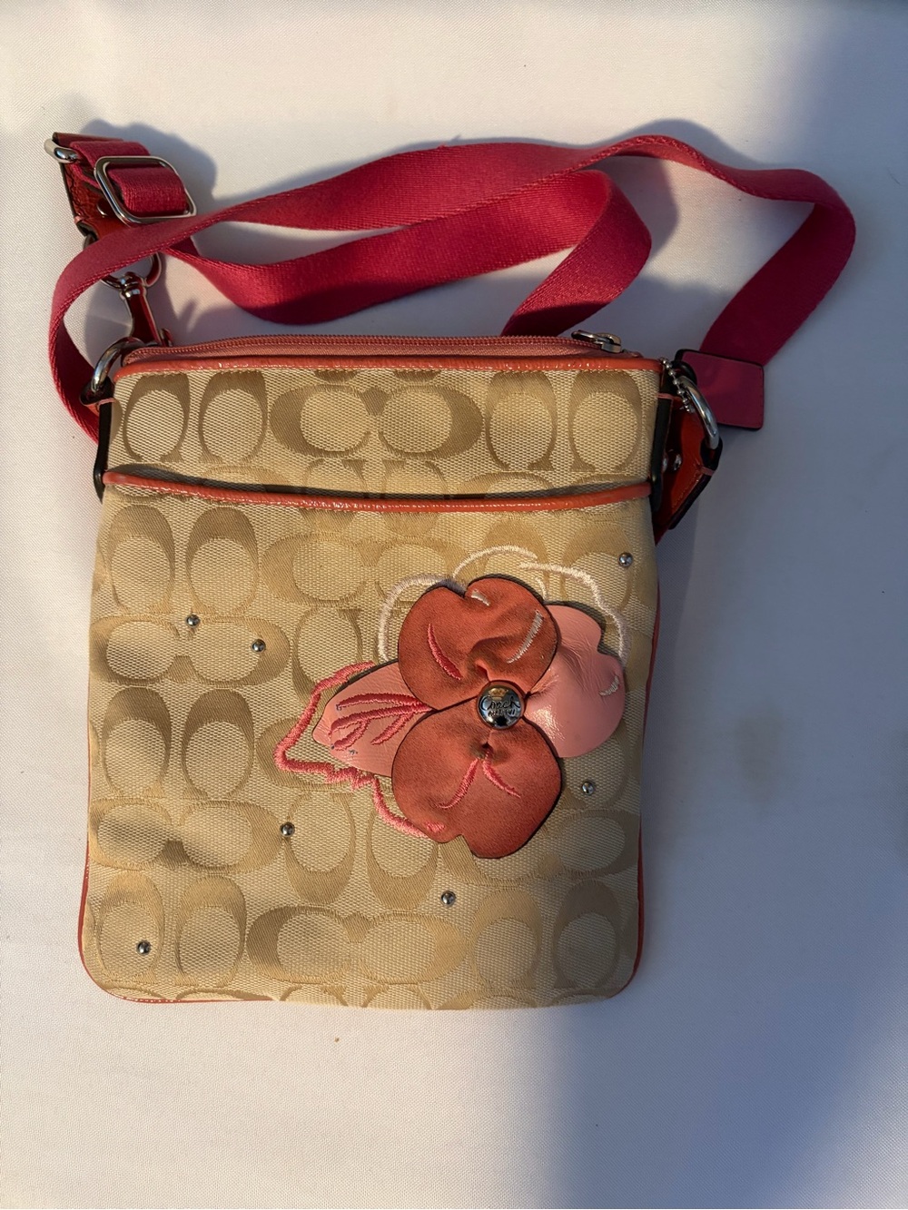Vintage Y2K Coach Beige Signature Canvas Crossbody with Pink Floral Appliqué
